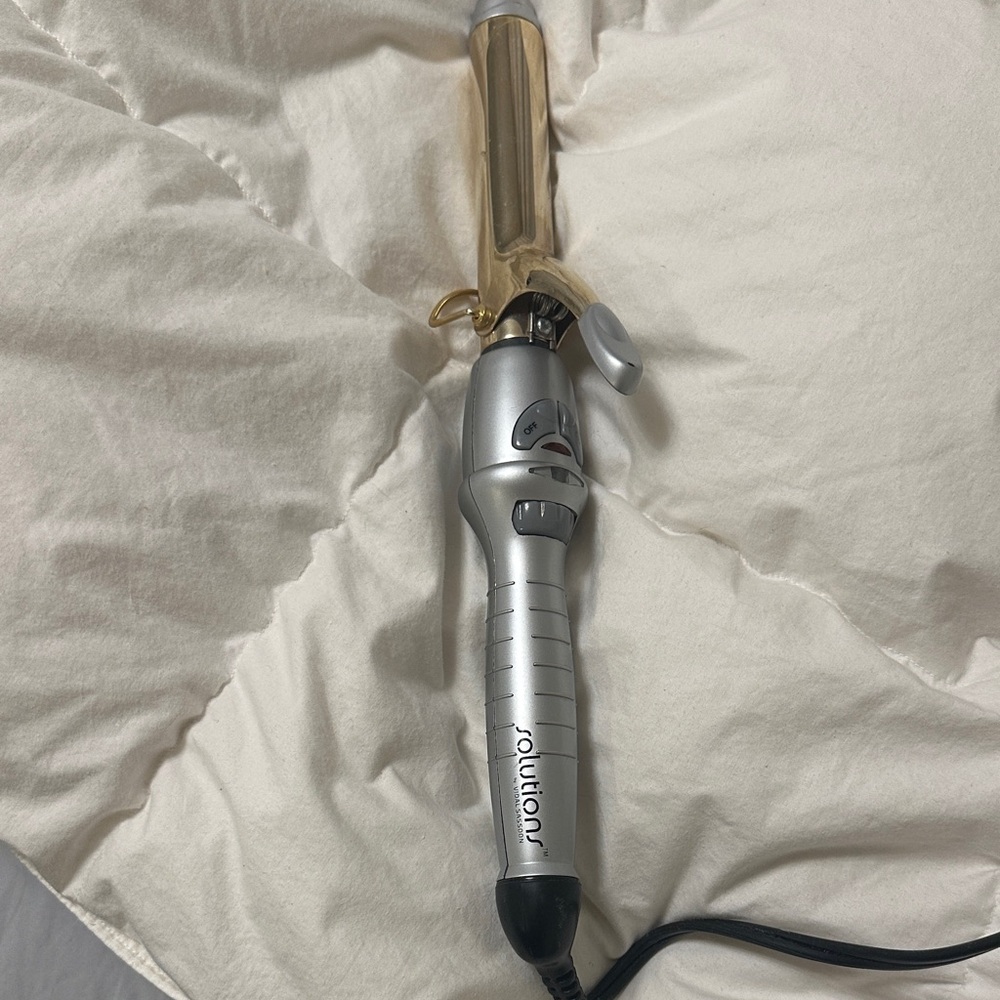 Solutions Gold and Silver Curling Iron